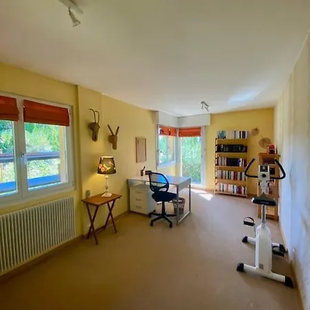 Maison A Louer *
